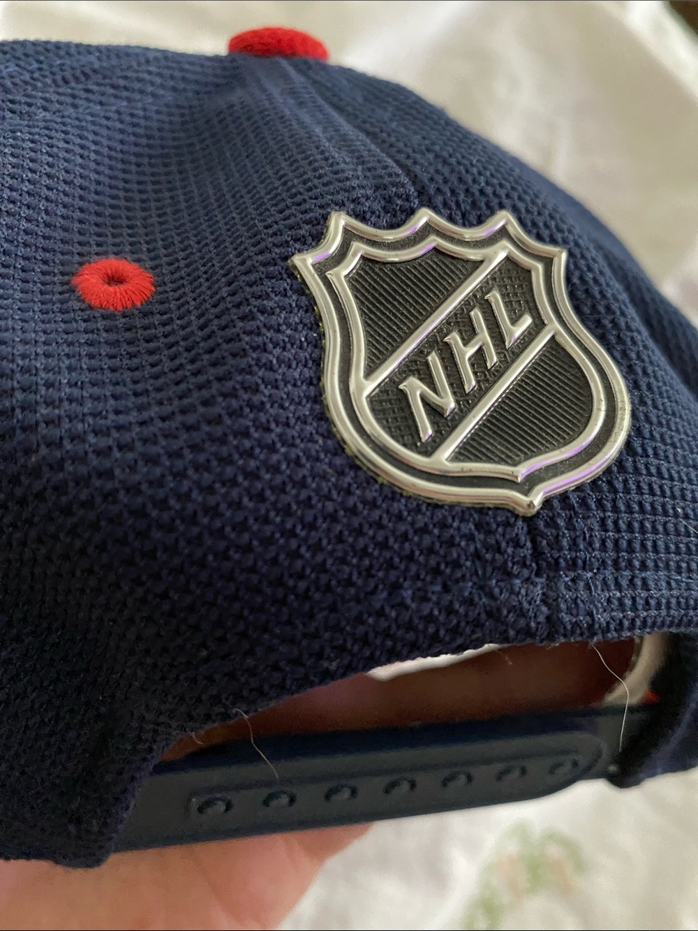 Montreal Canadiens 100 years Navy Blue Hockey Cap - CANADIENS Embroidered Logo - Picture 4 of 10